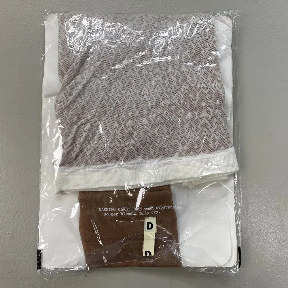 Vintage National‎ Pantyhose Size D Medium Brown Lace Top Sheer Seamless NOS